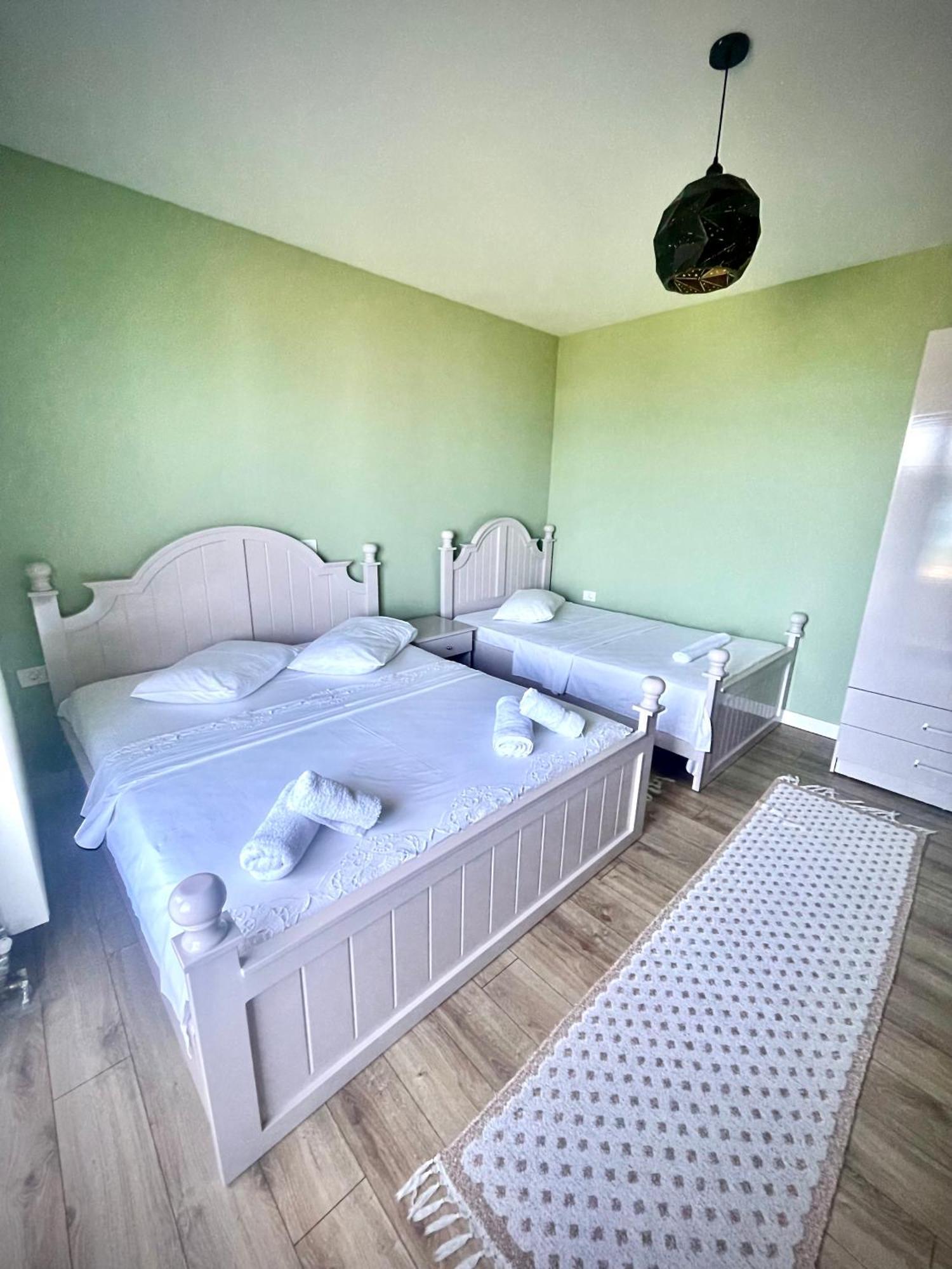 Hotel Vila Toska Piskupat Exteriér fotografie