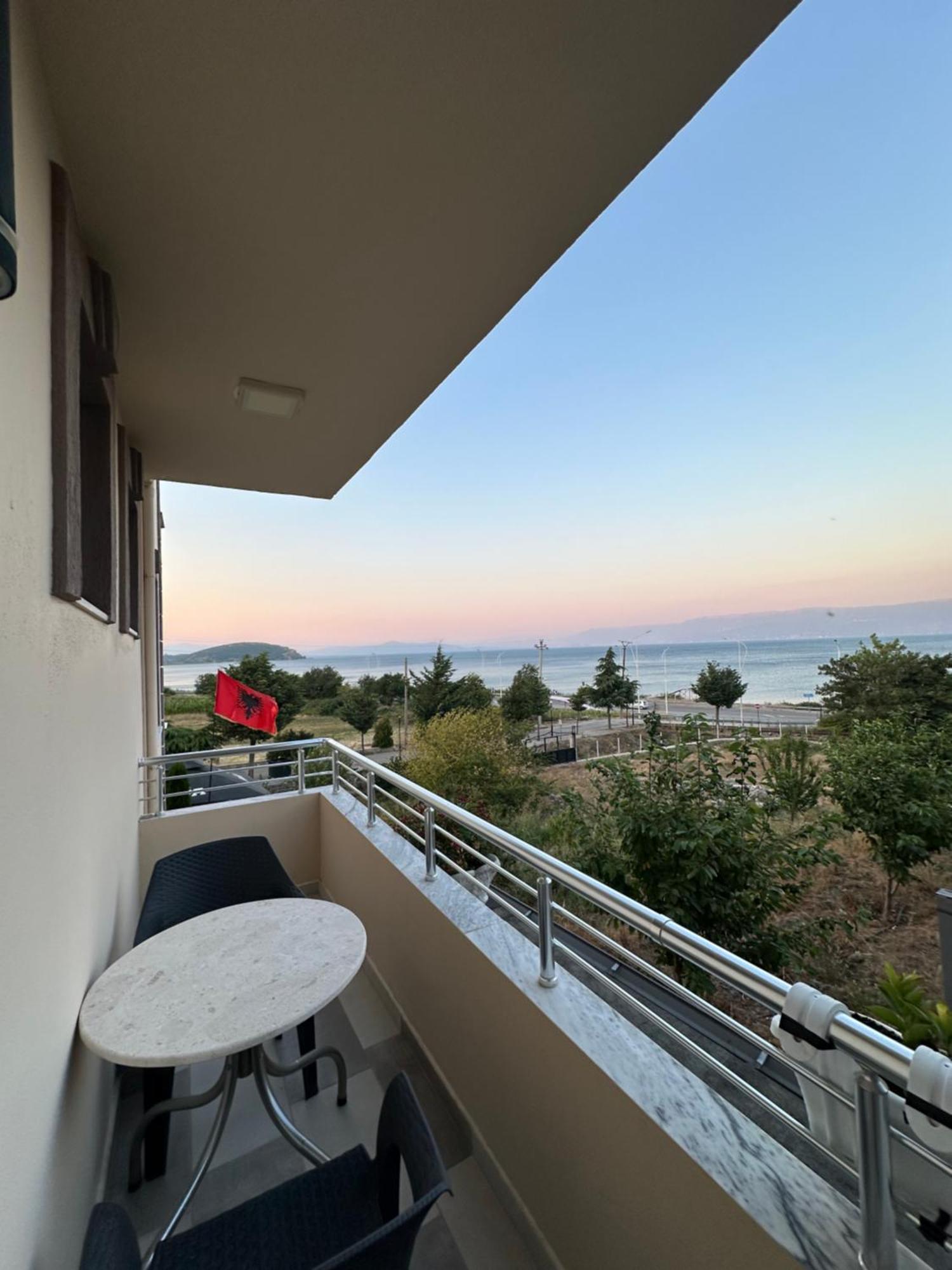 Hotel Vila Toska Piskupat Exteriér fotografie
